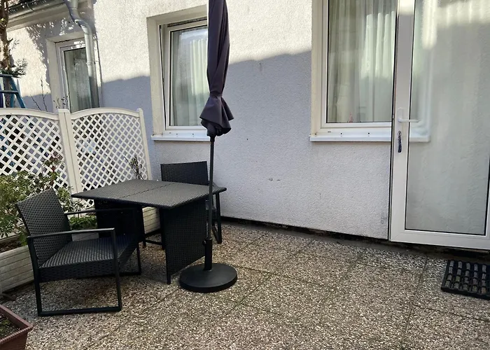 Alexandrinenstrasse In Warnemuende Rostock